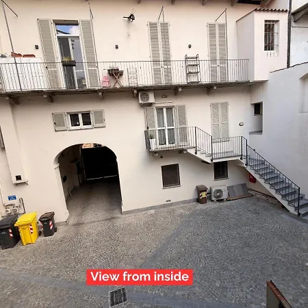 Underbnb - A 600 M Da Piazza Alfieri * アスティ